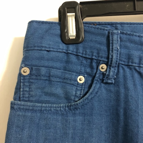 Levi's Dark Blue Shorts Size 30 - Picture 3 of 8